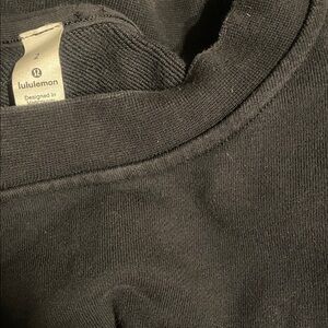 lululemon size 2 crewneck | $15 start